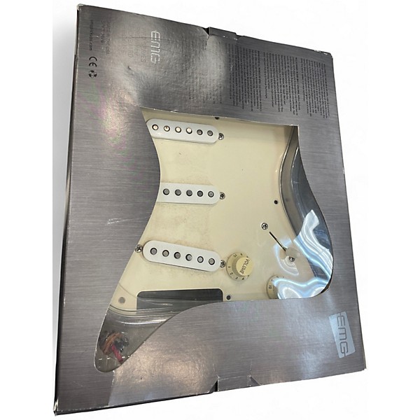 Used Fender 40th Limited Edition 1954 Stratocaster 2 Tone Sunburst Solid Body Electric Guitar