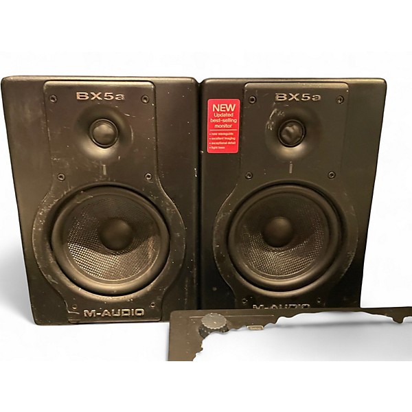 Used M-Audio BX5A Pair Powered Monitor