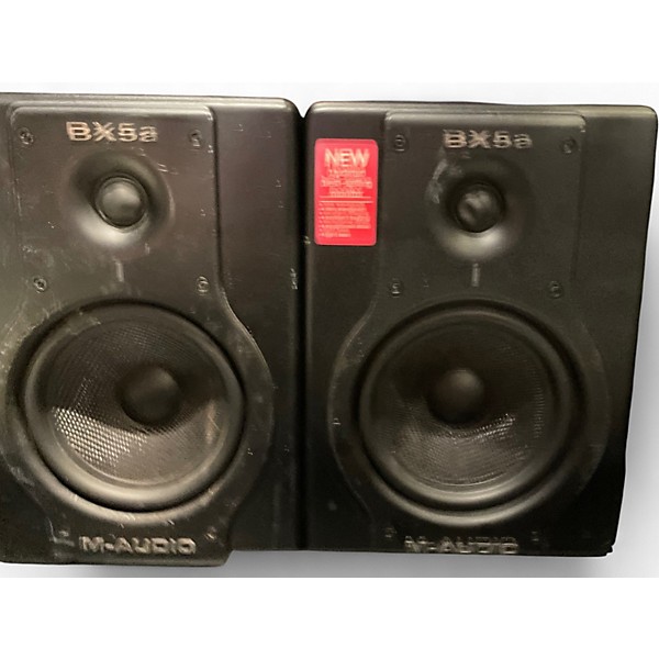 Used M-Audio BX5A Pair Powered Monitor