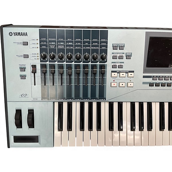 Used Yamaha Motif XS6 61 Key Keyboard Workstation