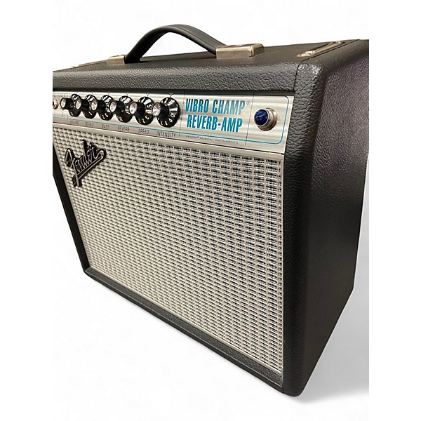 Used Fender VIBRO CHAMP Tube Guitar Combo Amp