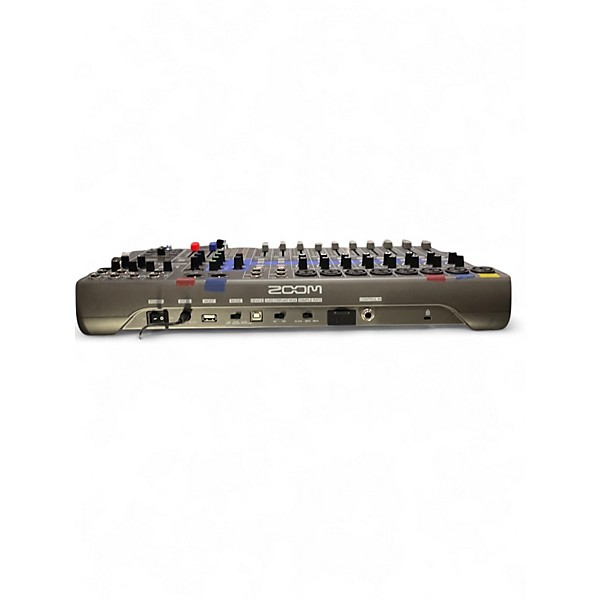 Used Zoom L-12 LIVE TRACK Powered Mixer