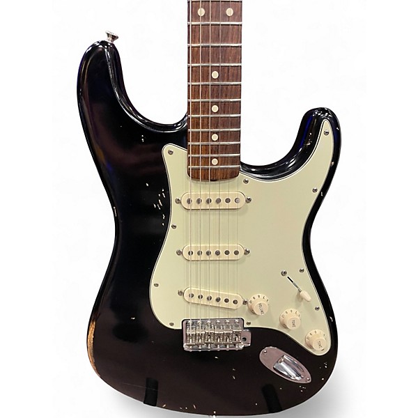Used Fender Vintage Hot Rod '62 Stratocaster Black Solid Body Electric Guitar