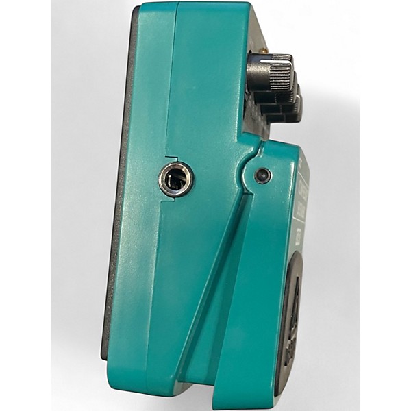 Used Behringer CS400 Compressor Sustainer Effect Pedal