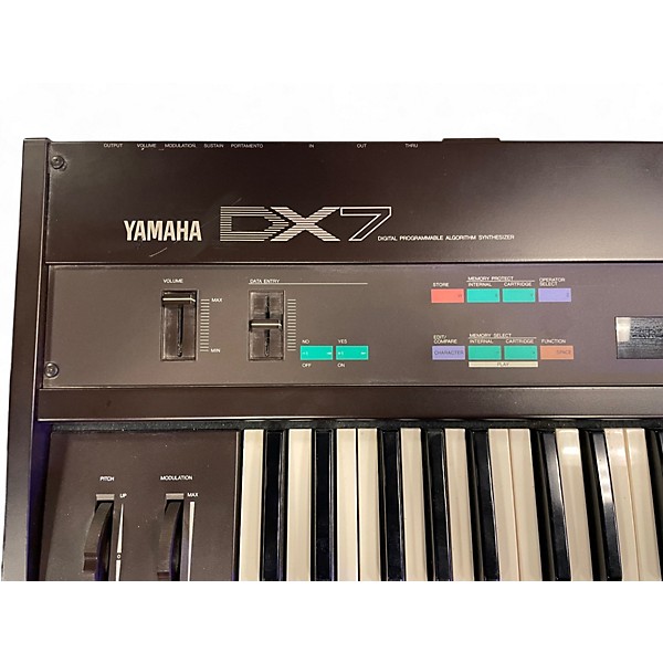 Used Yamaha DX7 Synthesizer