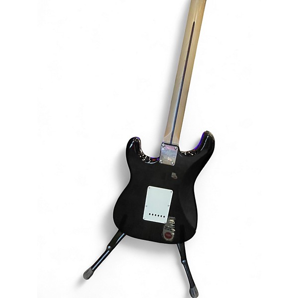 Used Donner SEEKER SERIES BLACK Solid Body Electric Guitar