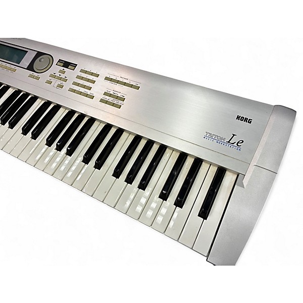 Used KORG Triton Le 76 Key Keyboard Workstation