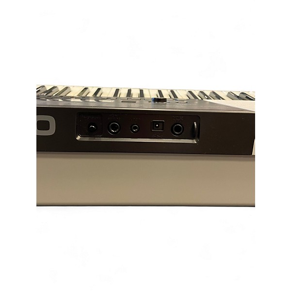 Used Casio WK220 Portable Keyboard