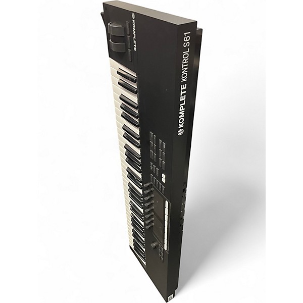 Used Native Instruments Komplete Kontrol S61 MKII MIDI Controller