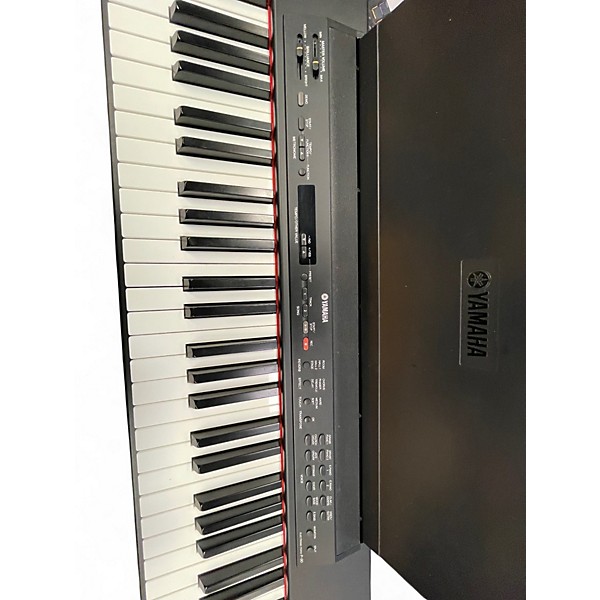 Used Yamaha P-90 Digital Piano