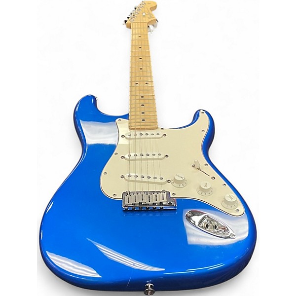 Used 2005 Fender American Standard Stratocaster Blue Solid Body Electric Guitar