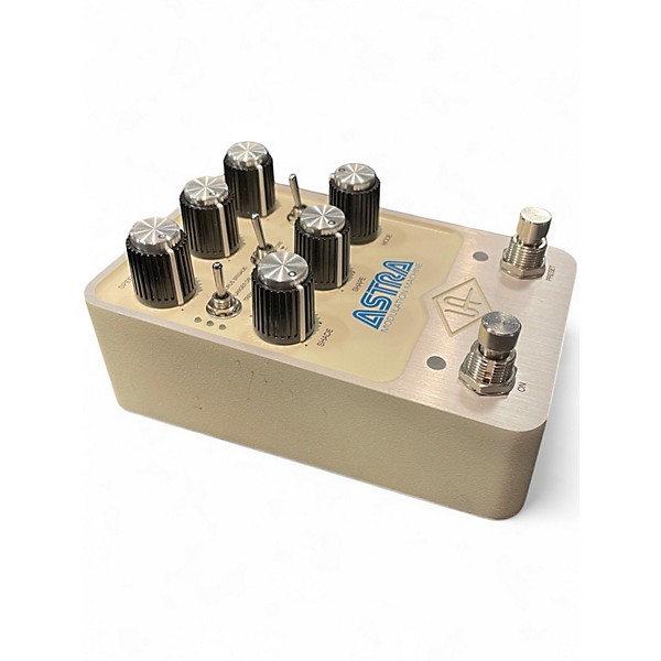 Used Universal Audio UAFX Astra Modulation Effect Pedal