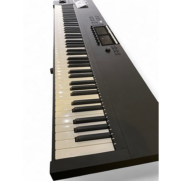 Used Native Instruments Komplete Kontrol S88 MK2 MIDI Controller