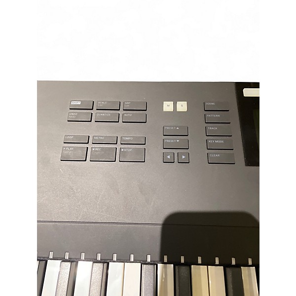 Used Native Instruments Komplete Kontrol S88 MK2 MIDI Controller