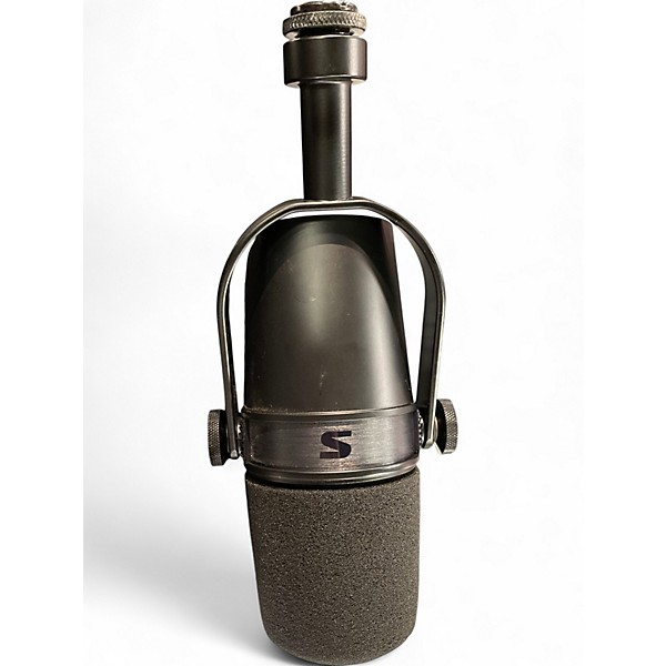 Used Shure MV7X Dynamic Microphone