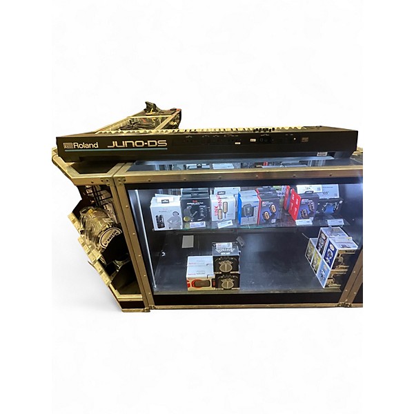 Used Roland Juno-DS 88 Keyboard Workstation