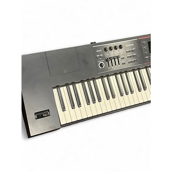 Used Roland DS88 Keyboard Workstation