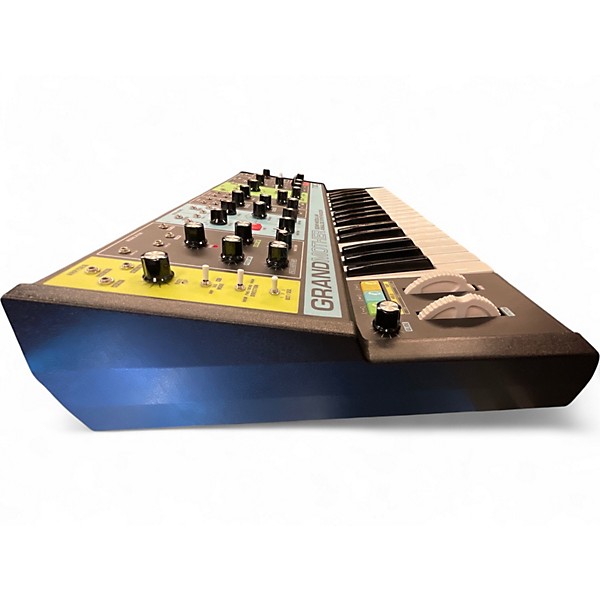 Used Moog GRANDMOTHER  Synthesizer