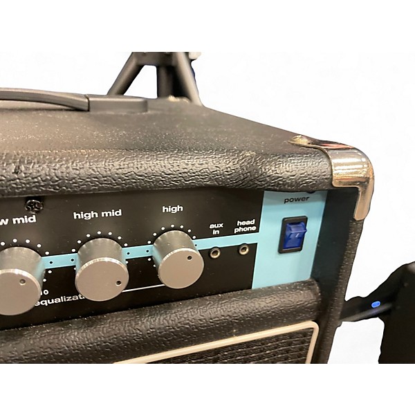 Used Acoustic B100 100W 1x15 Bass Combo Amp