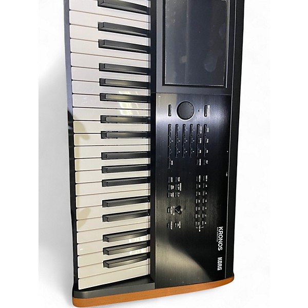 Used KORG kronos 2 Keyboard Workstation