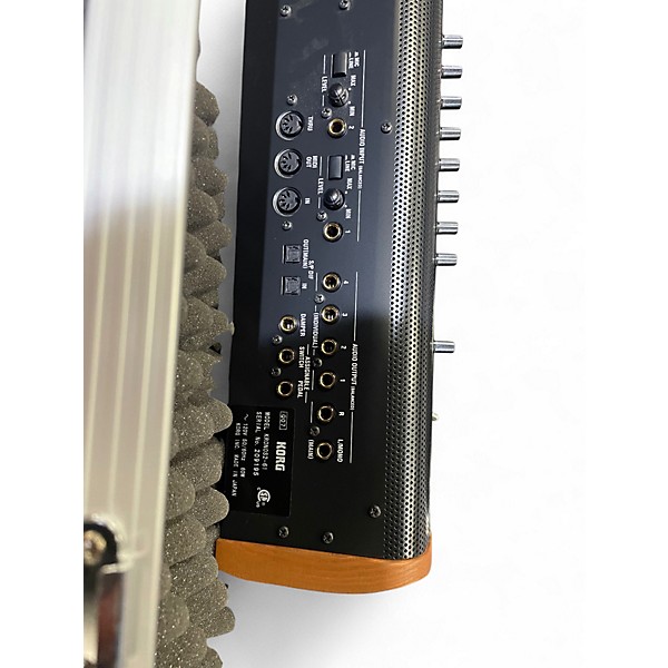 Used KORG kronos 2 Keyboard Workstation