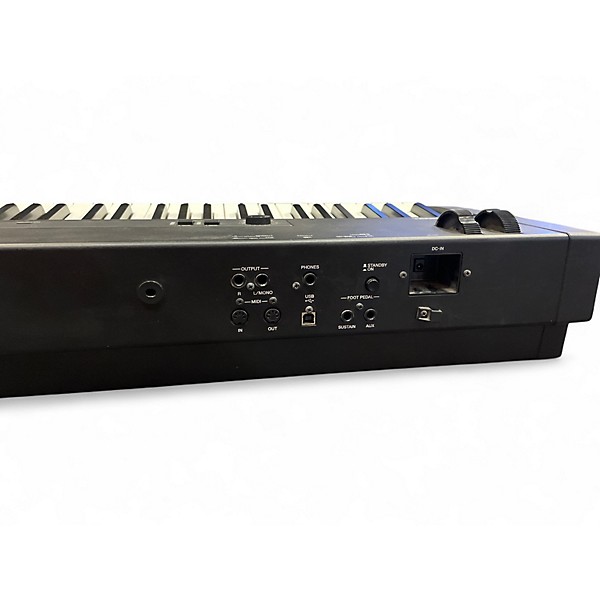 Used Yamaha CP33 88 Key Stage Piano