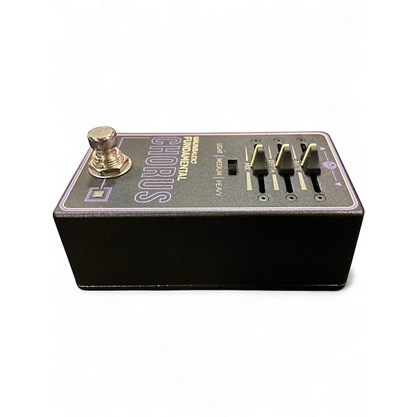 Used Walrus Audio Fundamental Chorus Effect Pedal