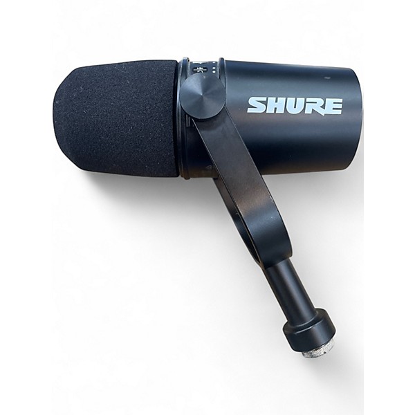 Used Shure mv7 Dynamic Microphone