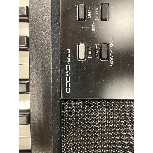 Used Yamaha PSREW320