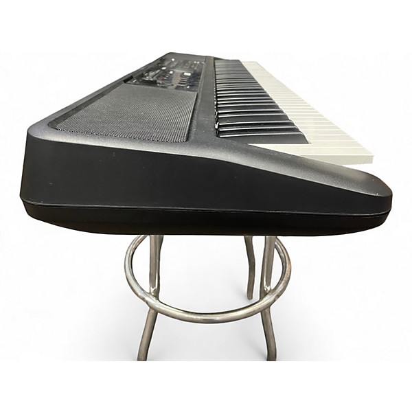 Used Yamaha PSREW320