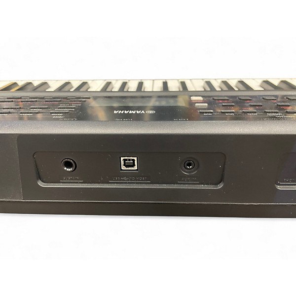 Used Yamaha PSREW320