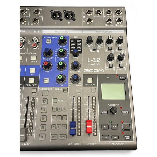 Used 2020s Zoom LIVETRAK L-12 MultiTrack Recorder