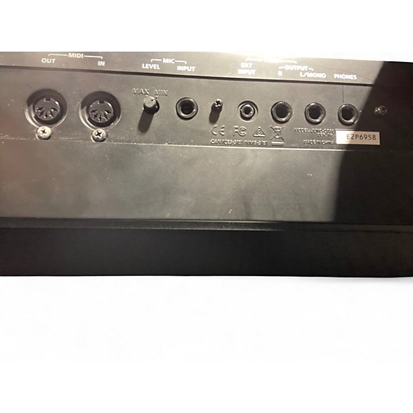 Used Roland juno-ds 88 Keyboard Workstation