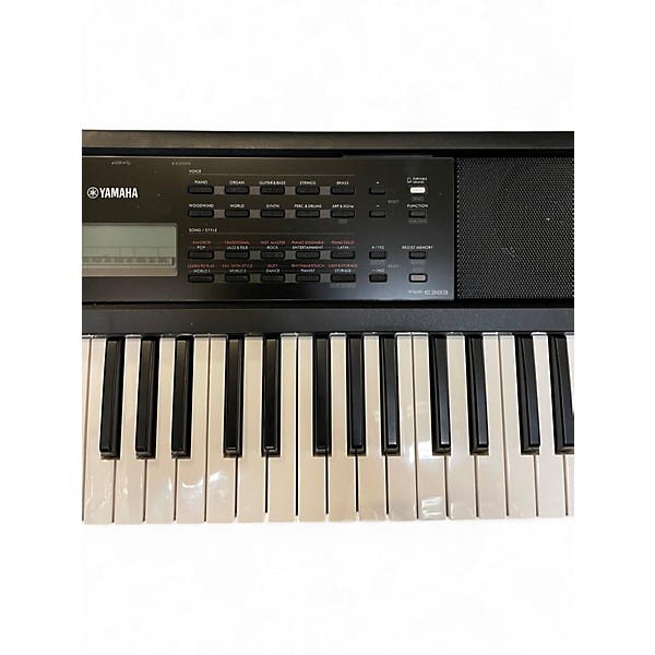 Used Yamaha PSRE383 Portable Keyboard