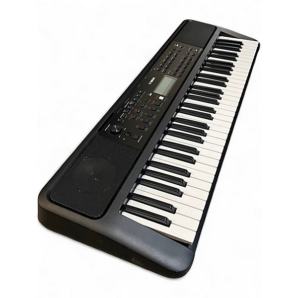 Used Yamaha PSRE383 Portable Keyboard