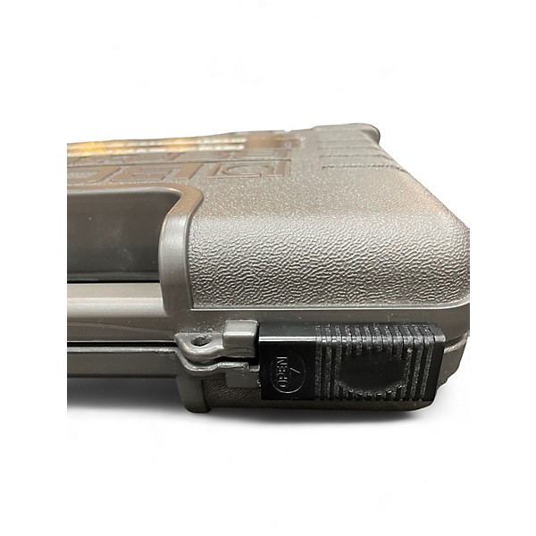 Used BOSS BCB30 Pedal Board