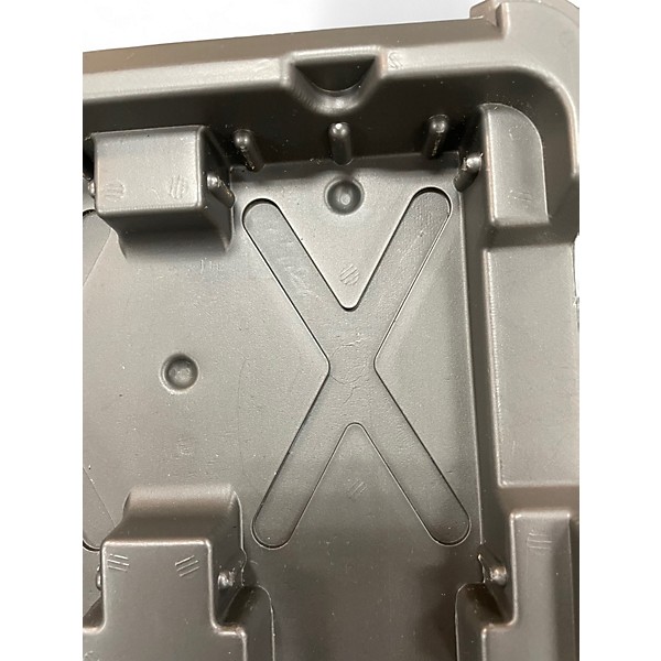 Used BOSS BCB30 Pedal Board