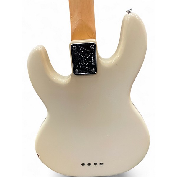 Vintage 1980 Peavey t40 Antique White Electric Bass Guitar