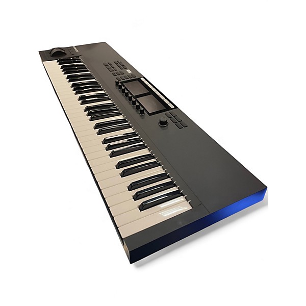 Used Native Instruments Komplete Kontrol S61 MKII MIDI Controller