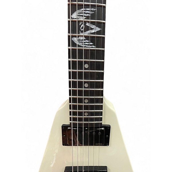 Used ESP LTD JAMES HETFIELD VULTURE Olympic White Solid Body Electric Guitar