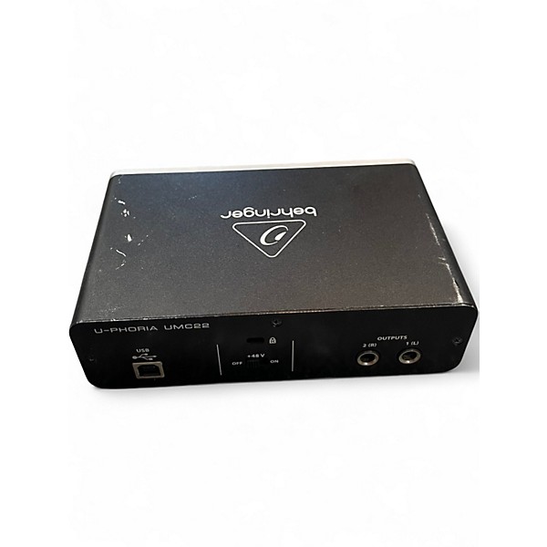 Used Behringer U-Phoria UMC22 Audio Interface