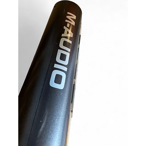 Used M-Audio AXION 61 Keyboard Workstation