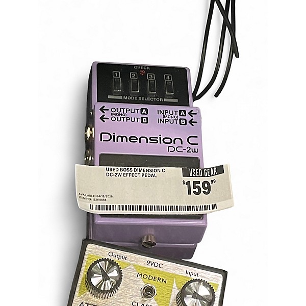 Used BOSS Dimension C DC-2W Effect Pedal