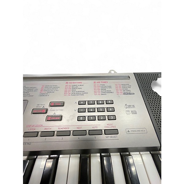 Used Casio LK165 61-Key Arranger Keyboard