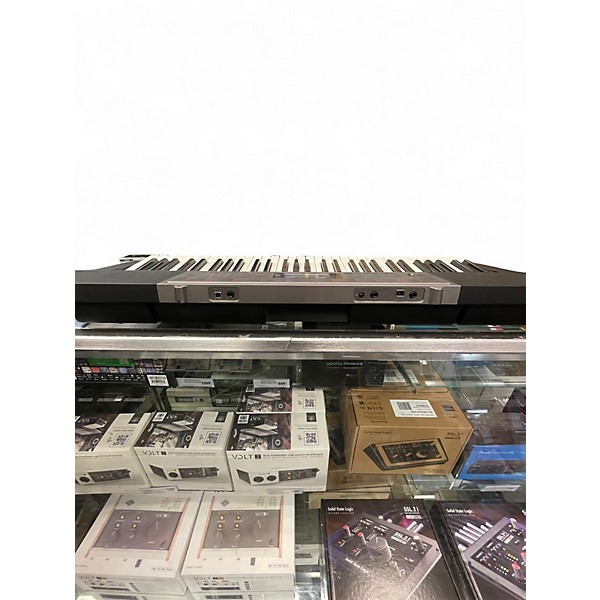 Used Casio LK165 61-Key Arranger Keyboard
