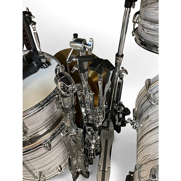 Used Mapex 8 Piece Venus Black and White Drum Kit