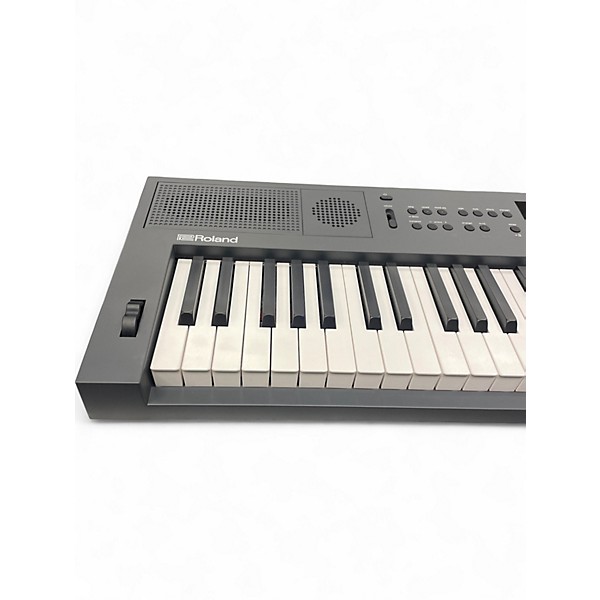 Used Roland go: keys 5 Digital Piano
