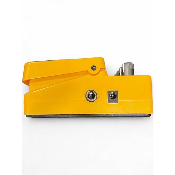 Used Behringer UC200 Stereo Chorus Effect Pedal