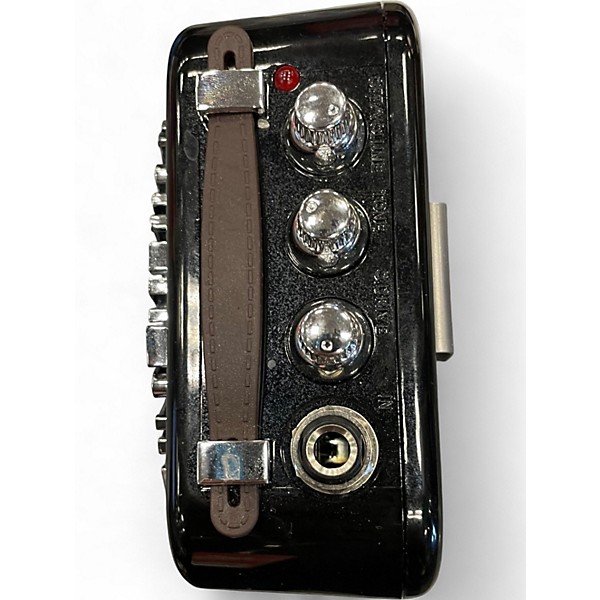 Used Honeytone N-10 GUITAR MINI AMP Battery Powered Amp