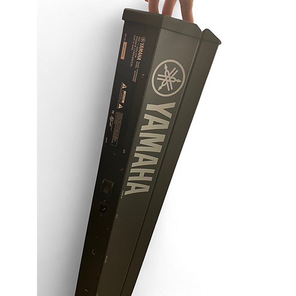 Used Yamaha Montage 8 Keyboard Workstation